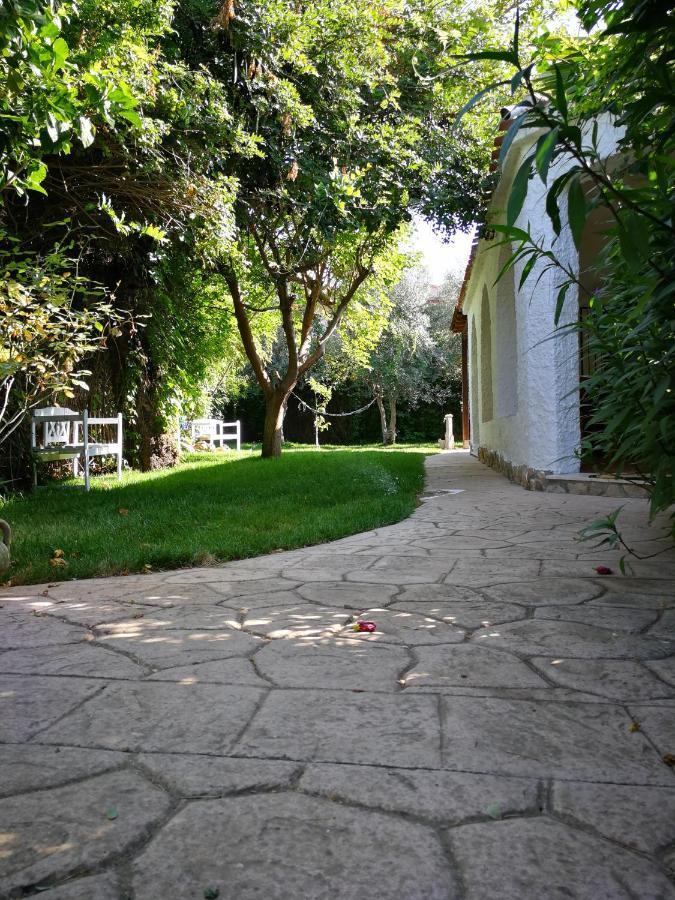 Villa Murgia Соланас Екстериор снимка
